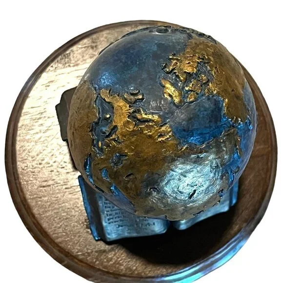 Signed Max Greiner Earth Globe The Great Commission Numbered Bible Sculptures